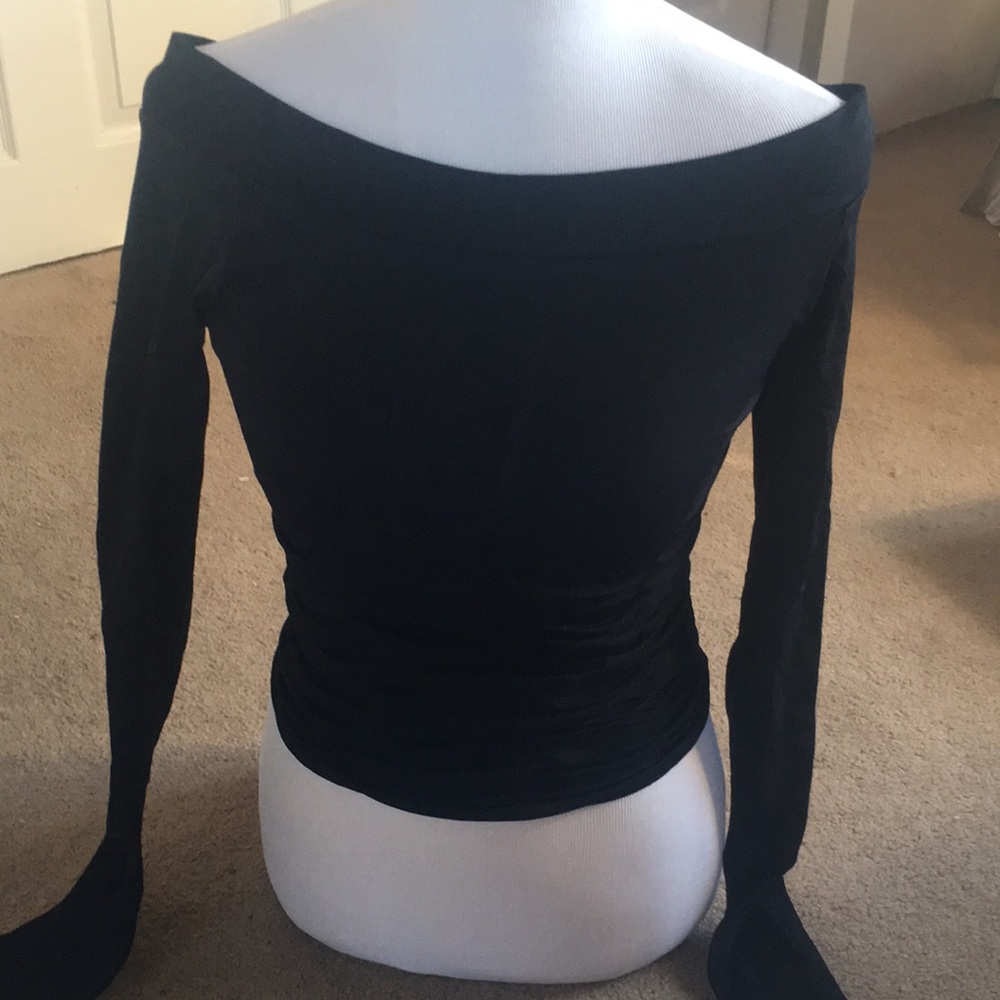 Black Off-Shoulder Long Sleeve Top